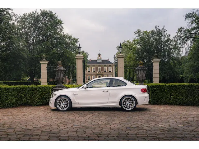 BMW 1 Serie Coupe 3.0i M 2012 Benzine 2