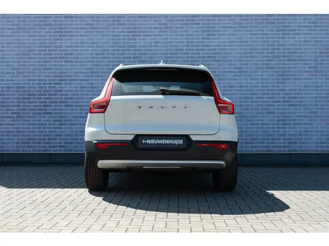 Volvo XC40 T2 Momentum Automaat 2021 Benzine 14