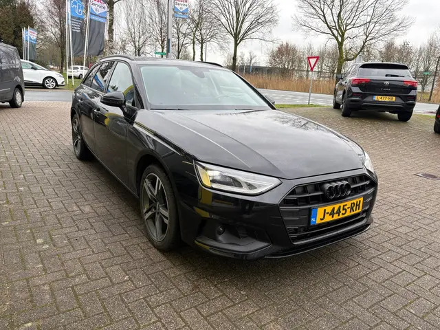 Audi A4 Avant 35 TFSI Pro Line 2020 Hybride Benzine 13