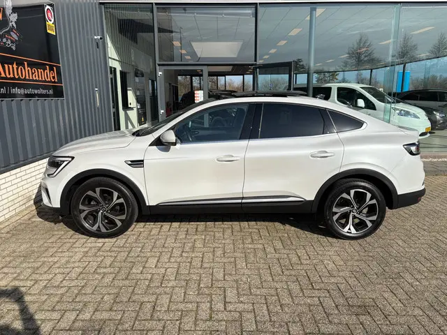 Renault Arkana 1.3 TCe 140 2024 Hybride Benzine 6