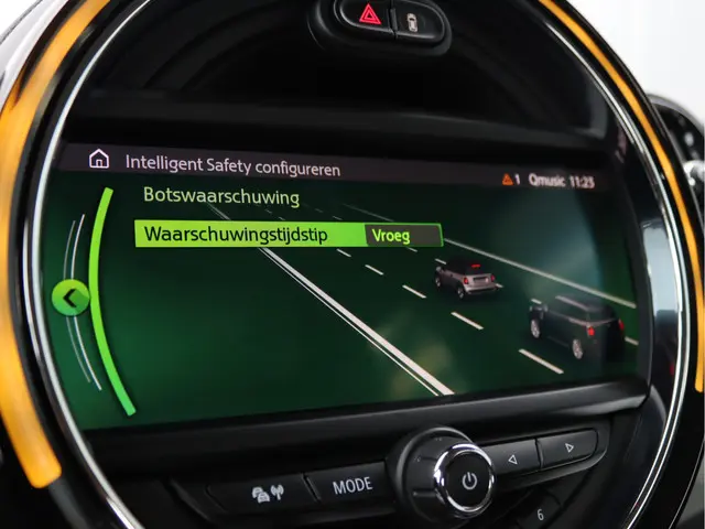 MINI Countryman 1.5 Cooper 2019 Benzine 40