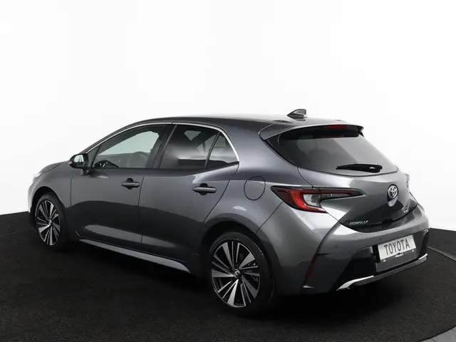 Toyota Corolla Hybrid 140 Dynamic 2025 Hybride Benzine 4