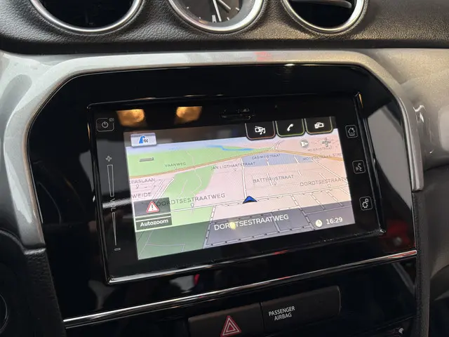 Suzuki Vitara 1.6 High Executive 2016 Benzine 20