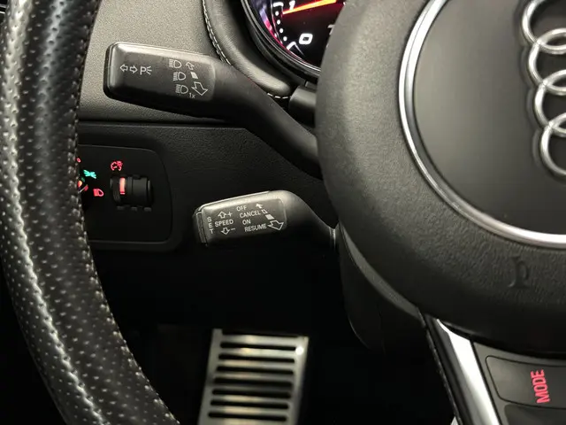 Audi TT 2.5 T TT RS Plus Pro Line 2012 Benzine 29