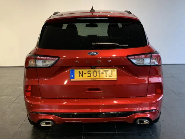 Ford Kuga 1.5 EcoBoost ST-Line 2022 Benzine 18