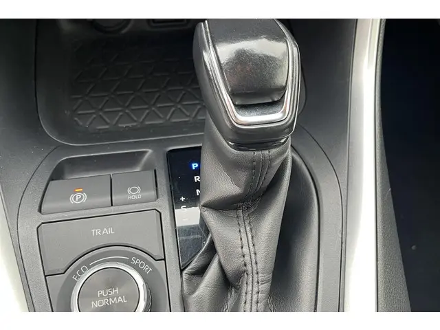 Toyota RAV4 2.5 Hybrid AWD Style 2020 Hybride Benzine 15