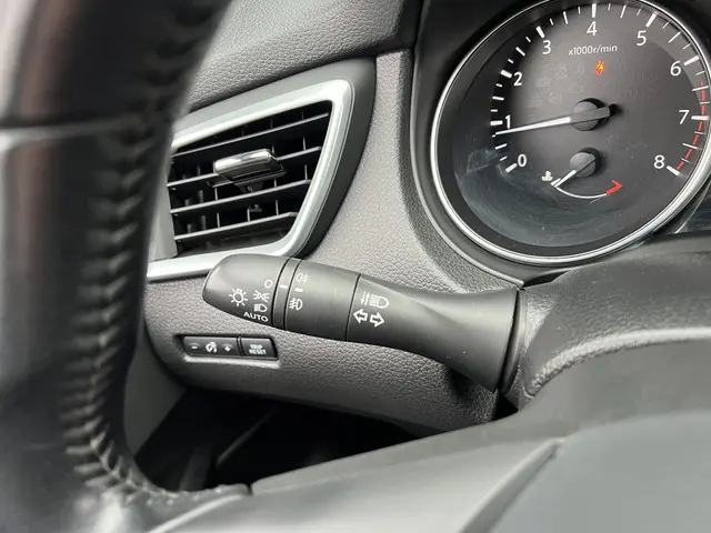 Nissan QASHQAI 1.2 Acenta 2018 Benzine 23