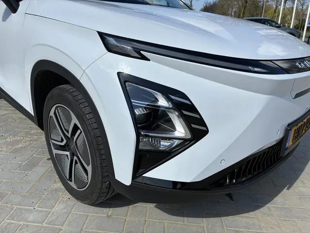 Omoda 5 Premium 61 kWh 2025 Elektrisch 37