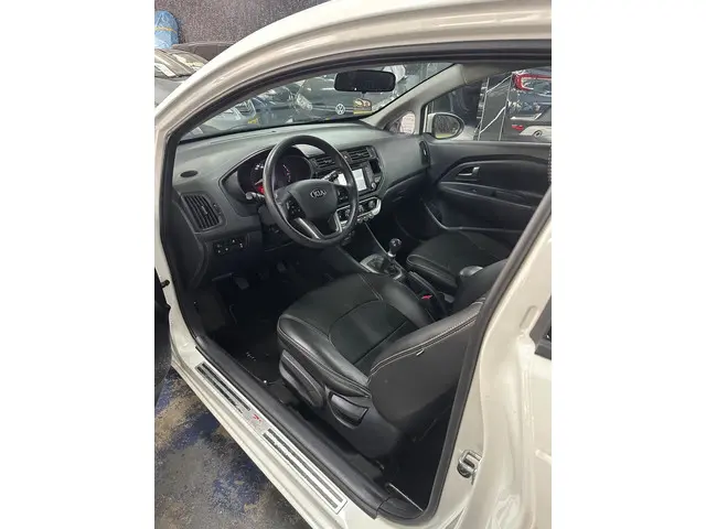 Kia Rio 1.2 CVVT Comfort Pack 2013 Benzine 7