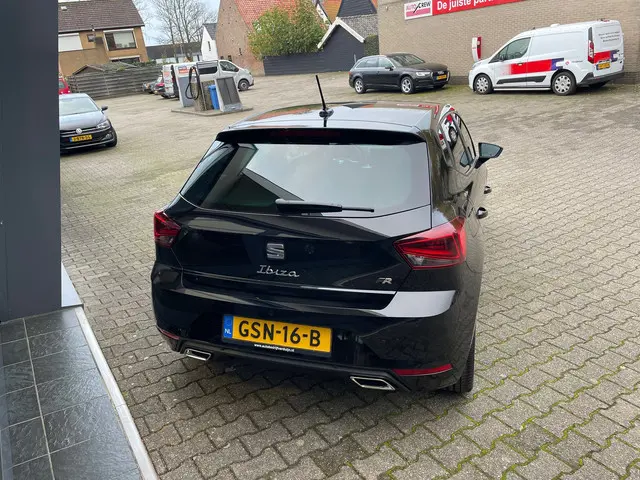 SEAT Ibiza Seat Ibiza 1.0 115pk tsi dsg fr 2024 Benzine 4