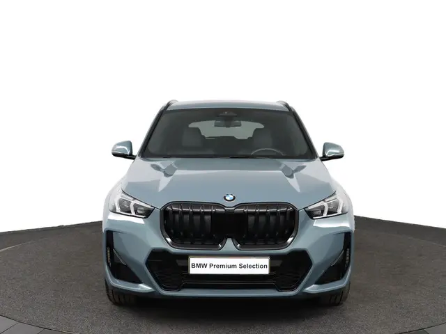 BMW X1 sDrive18i 2022 Benzine 12