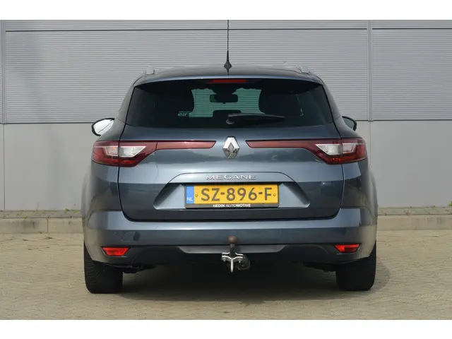 Renault Mégane Estate 1.3 TCe Limited 2018 Benzine 3