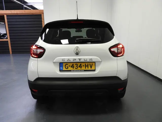 Renault Captur 0.9 TCe Limited 2019 Benzine 28