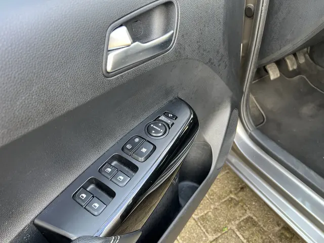Kia Picanto 1.0 CVVT Design Edition 2019 Benzine 6