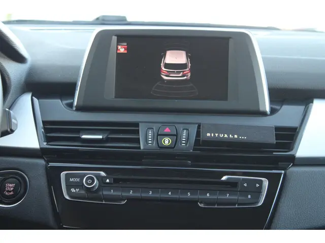 BMW 2 Serie Active Tourer 218i Sport 2015 Benzine 39