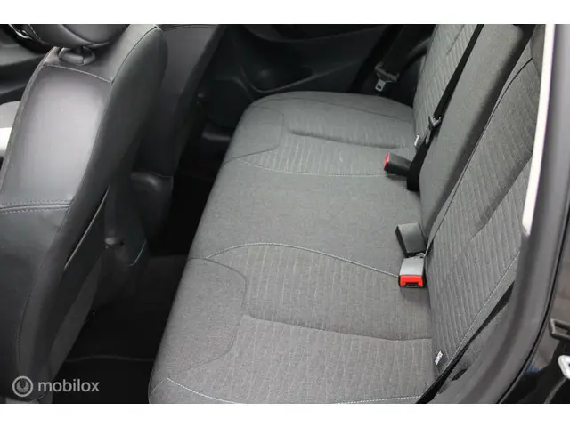 Citroën C3 1.2 PureTech Exclusive 2016 Benzine 20