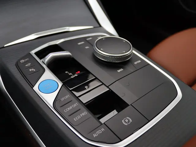 BMW i4 eDrive35 2025 Elektrisch 13