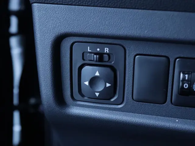 Mitsubishi Space Star 1.2 Connect+ 2024 Benzine 21