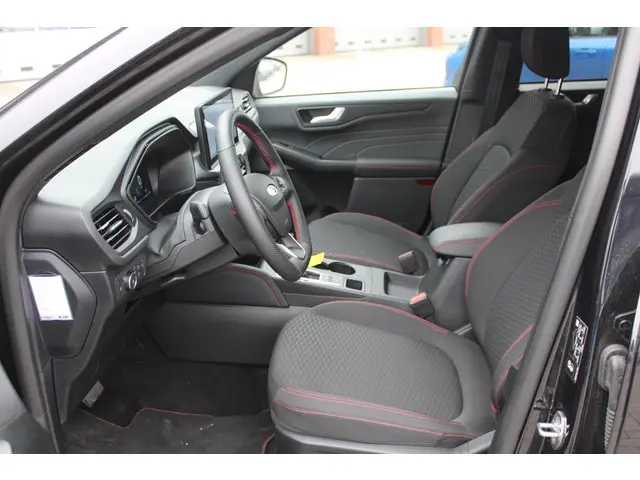 Ford Kuga 2.5 PHEV ST-Line 2025 Hybride Benzine 6