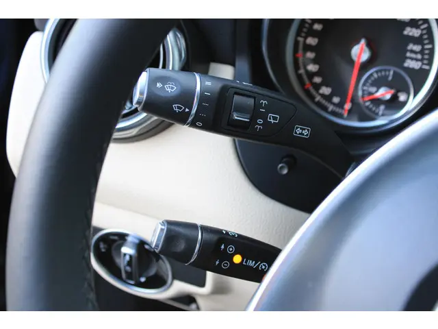 Mercedes-Benz GLA 250 AMG 2018 Benzine 27