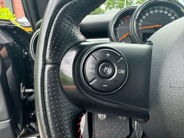 MINI Cooper Mini 1.2 One john works 2015 Benzine 14