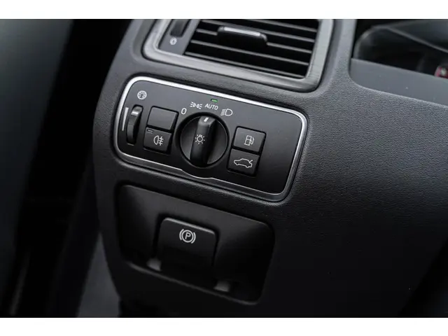 Volvo V70 2.0 T4 Polar 2016 Benzine 26