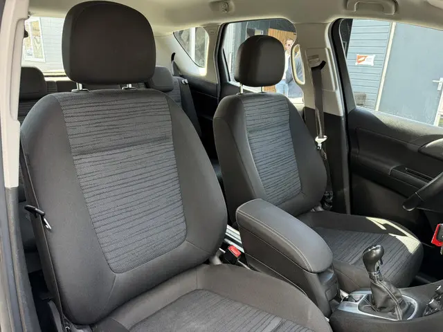 Opel Meriva 1.4 Cosmo 2015 Benzine 13