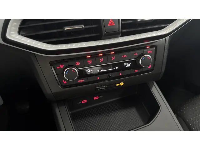 SEAT Ibiza 1.0 EcoTSI 4.OH! Edition 2023 Benzine 18