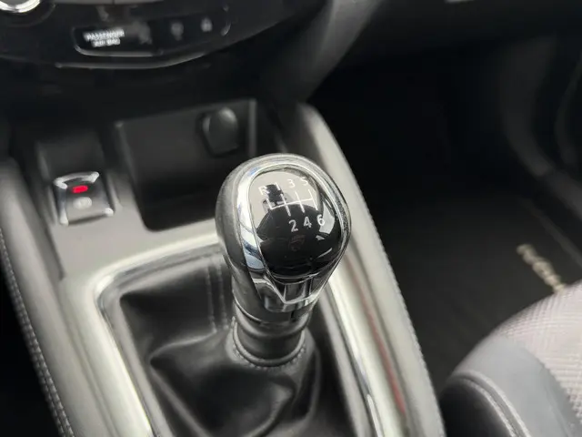 Nissan QASHQAI 1.2 Premier Edition 2014 Benzine 15