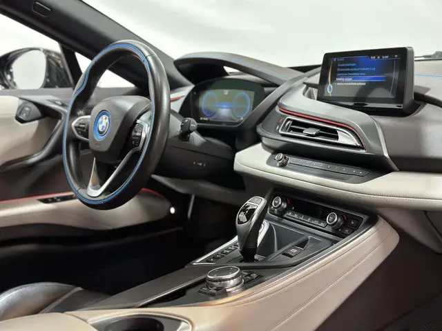 BMW i8 incl BTW Bodykit 2015 Hybride Benzine 25