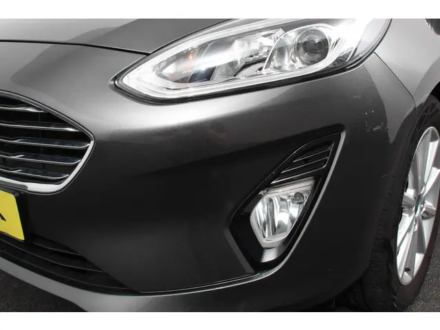 Ford Fiesta 1.0 EcoBoost 125pk Titanium 2020 Benzine 24