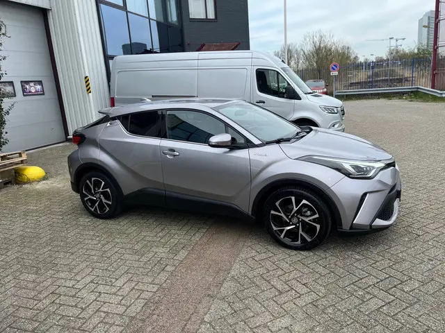 Toyota C-HR 2.0 Hybrid First Edition 2020 Hybride Benzine 6