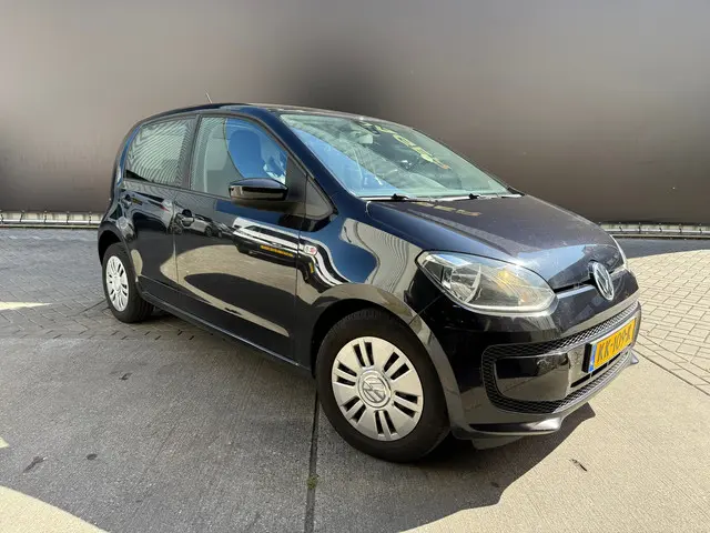 Volkswagen up! 1.0 move up! BlueMotion 2016 Benzine 8