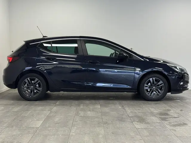 Opel Astra 1.0 Turbo 120 Jaar Edition 2019 Benzine 25