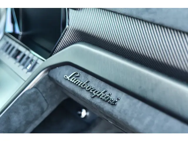 Lamborghini Urus 4.0 V8 Performante 2024 Benzine 22
