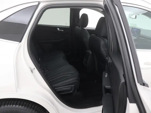 Ford Kuga 2.5 PHEV 225PK Vignale 2022 Hybride Benzine 27