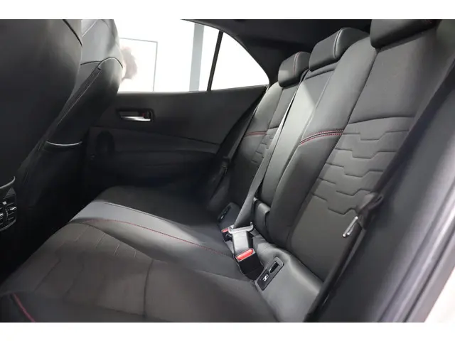 Toyota Corolla 1.8 Hybrid Executive, 2019 Hybride Benzine 16