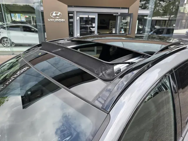 Hyundai Tucson 1.6 VERKOCHT 2023 Hybride Benzine 12