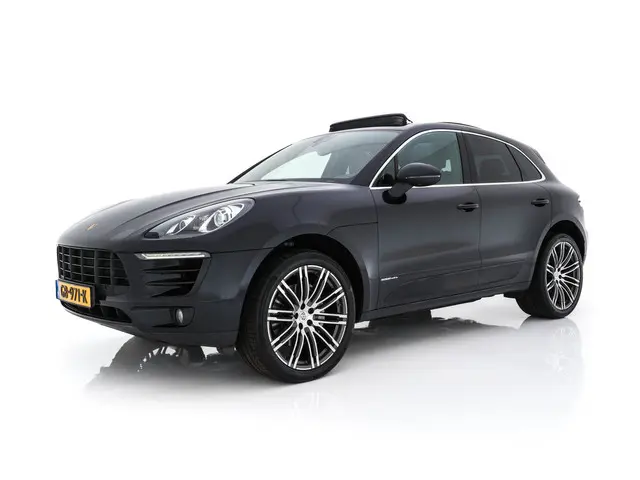 Porsche Macan 3