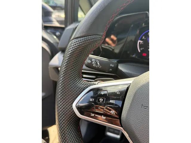 Volkswagen Golf 2.0 TSI GTI 2022 Benzine 13