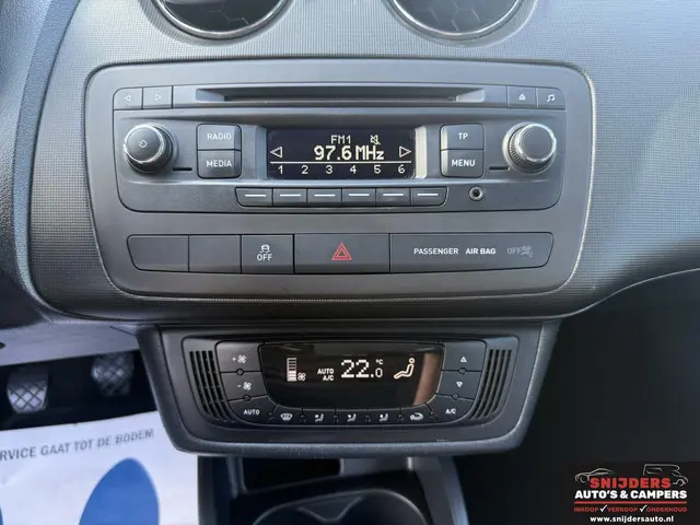 SEAT Ibiza 1.2 TSI Style met leer 2015 Benzine 2