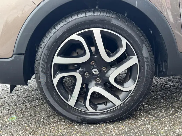 Renault Captur 0.9 TCe Dynamique 2015 Benzine 11