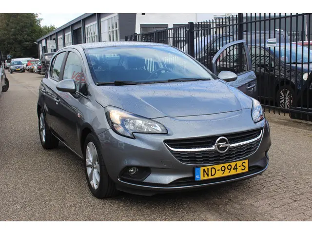 Opel Corsa 1.4 5-deurs Edition, Car-Play! 2017 Benzine 17