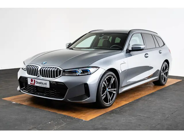 BMW 3 Serie Touring 330e 2025 Hybride Benzine 47