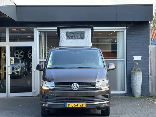Volkswagen Transporter buscamper 2016 Diesel 10