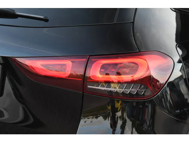 Mercedes-Benz GLA 250 e AMG 2021 Hybride Benzine 36