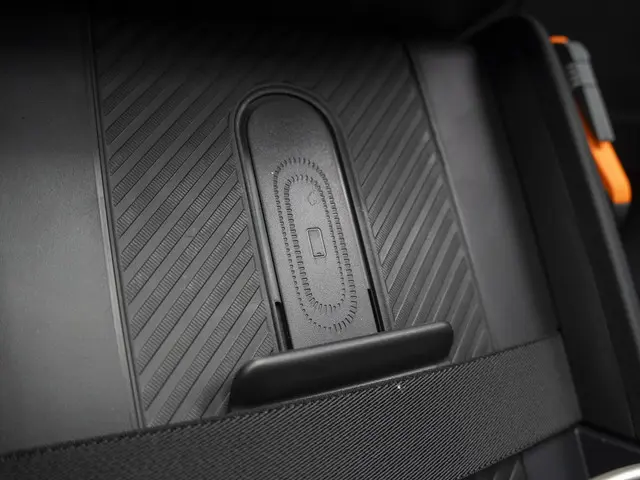 MINI 5-Deurs Cooper C 2025 Benzine 16