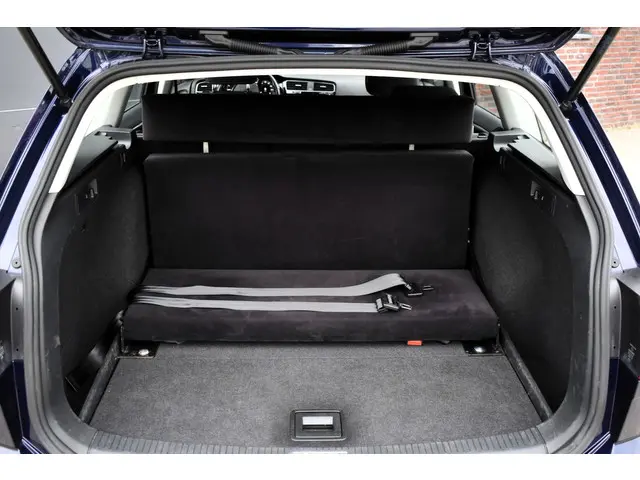 Volkswagen Golf Variant 1.0 TSI Highline 7 p 2017 Benzine 6