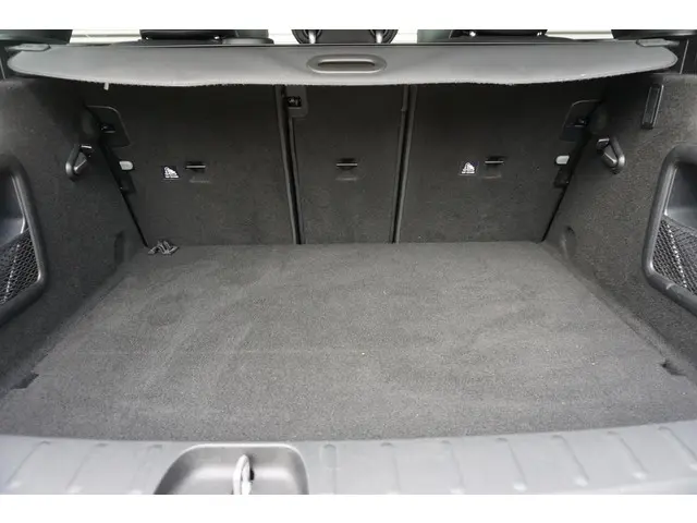 MINI Clubman Cooper 2021 Benzine 30