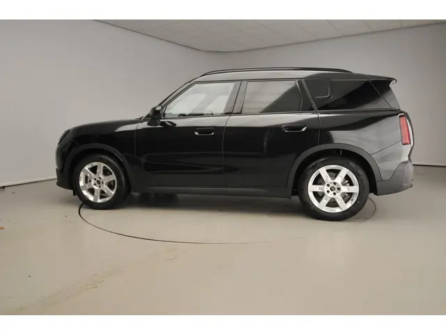 MINI Countryman E 2025 Elektrisch 4